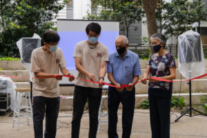 Master Gary, CSC President, Rector Mr JY Pillay and Founding Master Adeline Seow cutting the ribbon, signifying a start to the CAPT10 carnival.