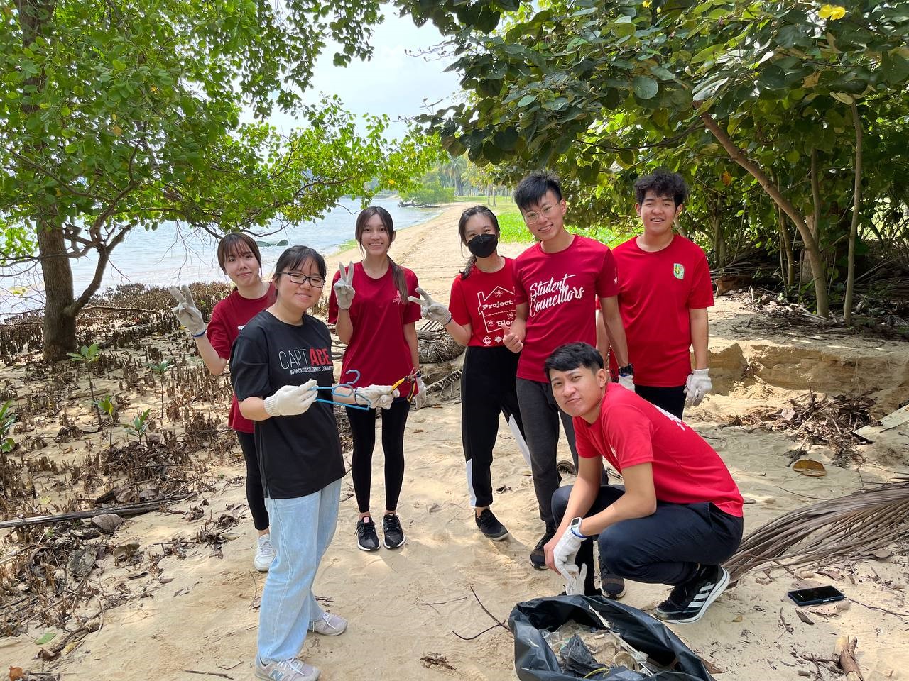 CAPTains on environment Trail with International Coastal Cleanup Singapore (ICCS).